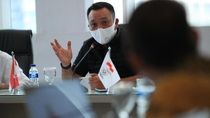 Komite Olimpiade Indonesia (KOI) masih menunggu regulasi dari Panitia Penyelenggara Olimpiade dan Paralimpiade 2020 Tokyo (TOGOC) terkait pembatasan tamu luar.