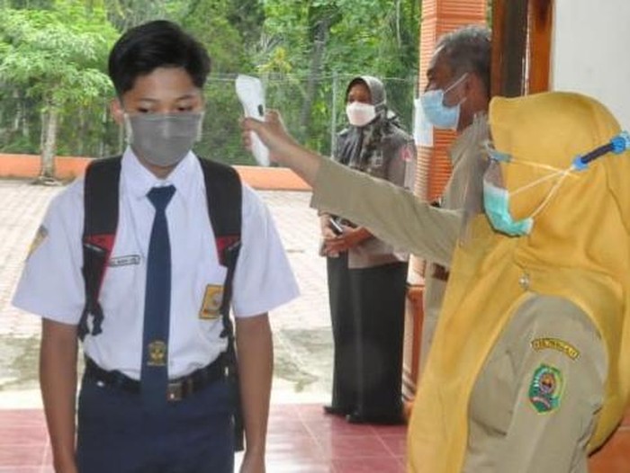SMP di Trenggalek Mulai Jalankan Pembelajaran Tatap Muka