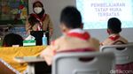 Suasana Sekolah Tatap Muka di SDN Pondok Kelapa 05 Pagi