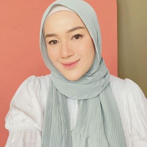 Ini 5 Tutorial Hijab Plisket yang Tren di 2021 Ini 5 Tutorial Hijab Plisket yang Tren di 2021