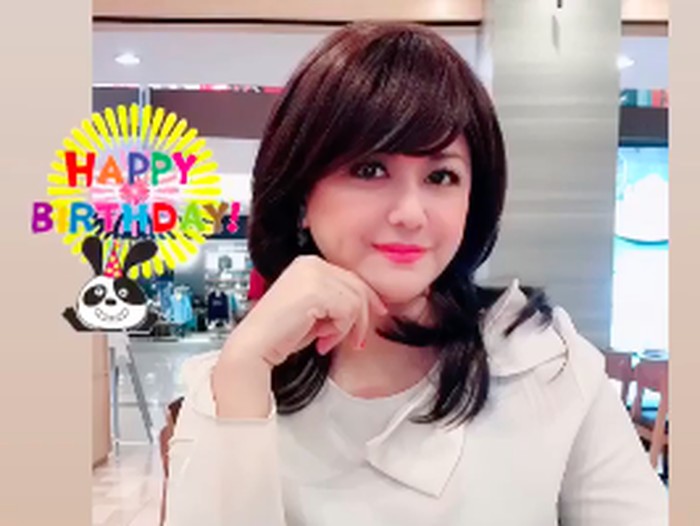Yuyun ‘Jin dan Jun’ Saat Menikmati Daging Panggang hingga Sup Wonton