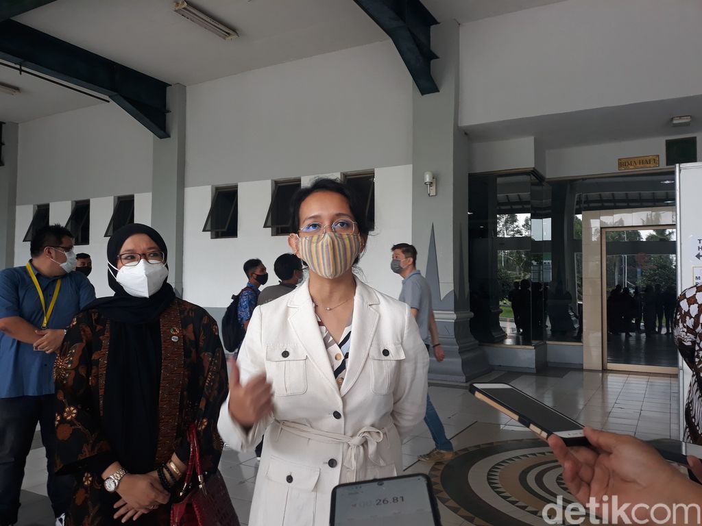 Abdi dalem Keraton Ngayogyakarta Hadiningrat divaksinasi