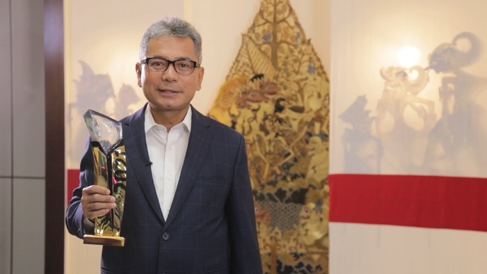 Direktur Utama BRI Sunarso Dapat Penghargaan The Best CEO