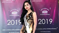 Era Setyowati memulai karier di dunia hiburan lewat dunia modelling dan berhasil mewakili Indonesia di kontes Internasional. Dok. Instagram/itssierra.s