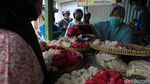 Geliat Penjualan Bunga Tabur di Bantul