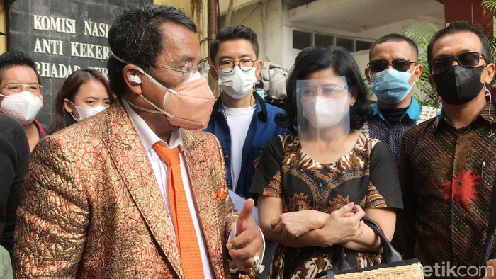 Hotman Paris dan Desiree Tarigan saat ditemui di Komnas Perempuan.