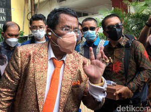 Disebut Beri Contoh Buruk ke Advokat Muda, Ini Jawab Hotman Paris