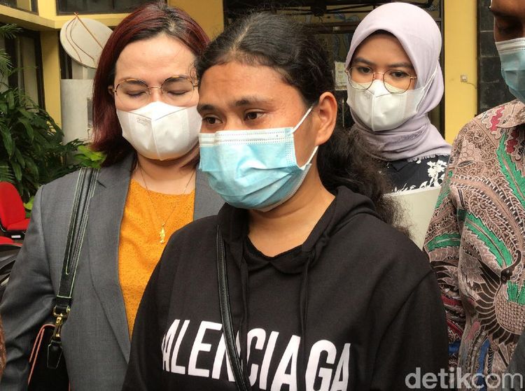 Makin Panas! Irni, Asisten Rumah Tangga yang Ngaku Dianiaya Desiree Tarigan