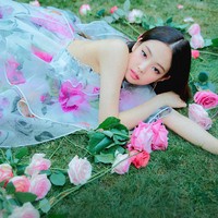 Jennie menjadi member pertama BLACKPINK yang memulai debut solo. Ia lebih dulu menampilkan lagu ’Solo’, dua hari sebelum tanggal perilisan, dalam konser BLACKPINK In Your Area di Seoul. Foto: dok. YG Entertainment