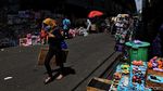 Ketika Vaksin COVID-19 Picu Kebangkitan Ekonomi RI