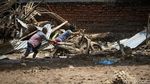 Begini Kondisi Truk dan Motor Korban Banjir Bandang di NTT