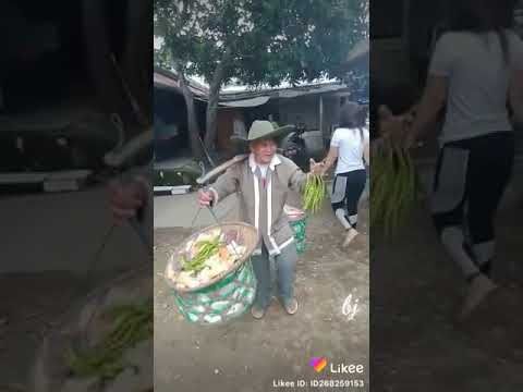Kreatif! 5 Penjual Ini Punya Cara Unik Saat Jualan Petai