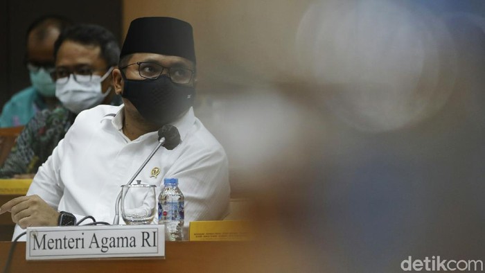 Menag Usulkan Anggaran Rp 1,3 T untuk Bantuan Kuota Internet Siswa Kementerian Agama (Kemenag) mengusulkan tambahan anggaran Rp 1,3 triliun untuk program pemberian bantuan kuota internet bagi siswa dan pengajar.