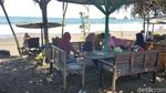Foto: Pantai di Jember yang Tak Kalah dari Bali