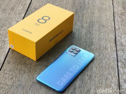 Unboxing Realme 8 Pro, Bawa Kamera 108 MP Harga Rp 4,5 Juta