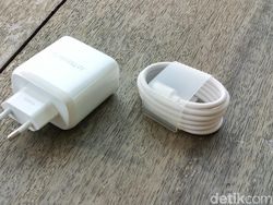 Unboxing Realme 8 Pro, Bawa Kamera 108 MP Harga Rp 4,5 Juta