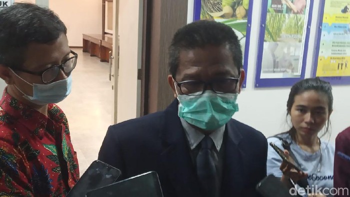 Rektor Universitas Jember Iwan Taruna