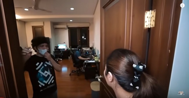 Kepada Sule, YouTuber dengan subscriber terbanyak di Asia Tenggara ini mengatakan sudah menyiapkan banyak kamar untuk kesebelasan anaknya kelak. Foto: Tangkapan layar YouTube