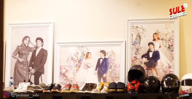 Atta Halilintar membangun rumah mewah dan luas ini untuk ditinggali bersama Aurel Hermansyah dan anak-anaknya nanti. Tak tanggung-tanggung, ia berimpian memiliki 15 anak. Foto: Tangkapan layar YouTube