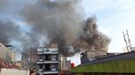 Terkini! Foto-foto Kebakaran di Tanah Abang