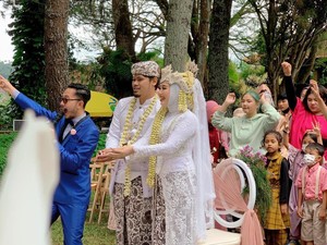 Pengantin Viral Ditipu Catering Ungkap Kisah Sedih, Terpaksa Beli Nasi Kotak