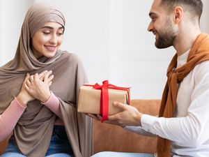 15 Ucapan Ulang Tahun Barakallah Fii Umrik dan Jawabannya yang Tepat