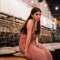 Aktris Indonesia Cassandra Lee memiliki darah keturunan Jawa, Jepang, Irlandia, dan juga Prancis. Pada 15 Maret lalu Cassandra genap berusia 20 tahun. Foto: Instagram.com/cassandraslee