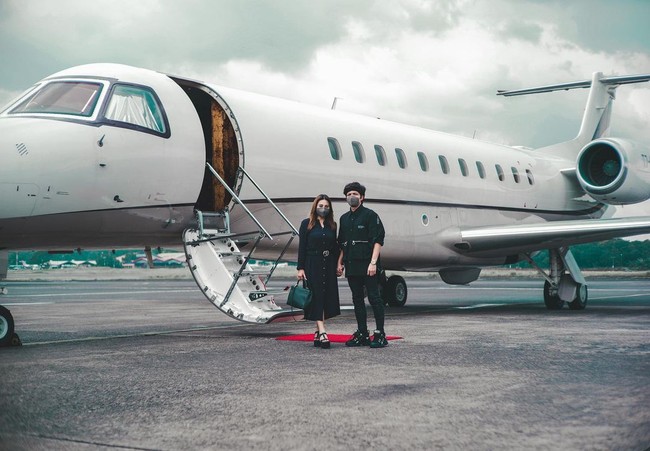 Dikatakan jika sebenarnya mereka berencana untuk honeymoon ke luar negeri. Pengantin baru itu berkeinginan untuk pergi ke Dubai dan Turki tapi ditunda karena mendekati bulan Ramadhan. Foto: Instagram