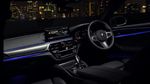 Lihat Lebih Dekat 2 BMW Seri 5 Terbaru, Pilih yang Sporty atau Elegan?