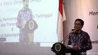 Selain itu, sebanyak 39.844 pekerja di jajaran pegawai BUMDes juga ikut terdaftar pada program yang sama.