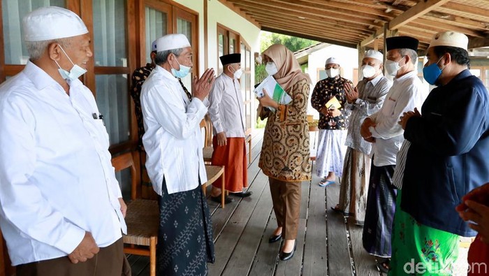 bupati ipuk