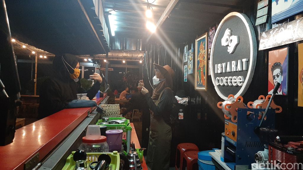 Isyarat Coffee, Satu-satunya Kafe dengan Barista Tuna Rungu di Kota Bogor