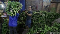Saat ini, permintaan pisang terjadi peningkatan karena menjelang bulan Ramadhan 2021, meski masih berlangsung pandemi COVID-19.  