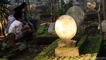 Jelang Ramadhan, Warga Ziarah ke TPU Sukarame Bandung