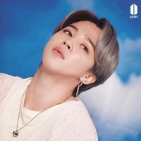 Jimin BTS sontak menjadi perbincangan hangat setelah Anthony Young mengunggah videonya. Sebab, sebelumnya para dokter bedah plastik Korea memuji wajah Jimin BTS yang menawan. Foto: dok. Big Hit Entertainment