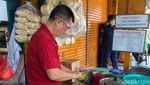 Dijual di Bawah Pohon, Ini Es Campur Ko Acia yang Legendaris