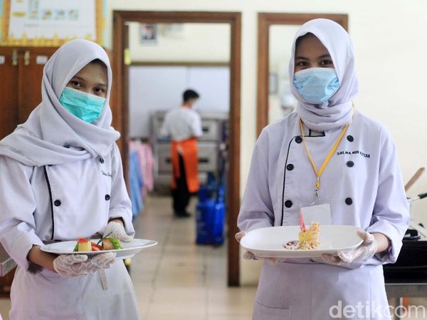 Melihat Kepiawaian Siswa SMKN 30 Jakarta dalam Urusan Memasak