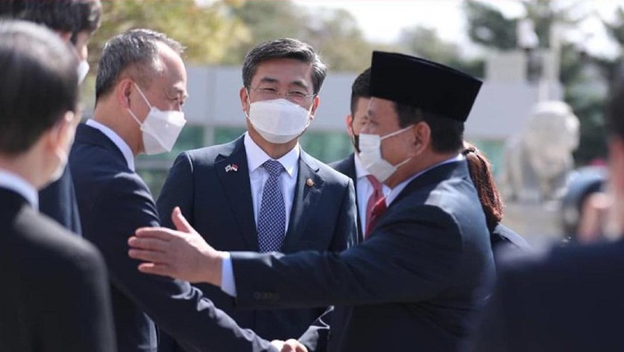 Menhan Prabowo Subianto melakukan kunjungan kehormatan ke Korea Selatan (8/4/2021)