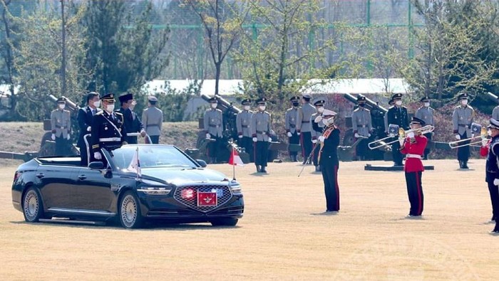 Menhan Prabowo Subianto melakukan kunjungan kehormatan ke Korea Selatan (8/4/2021)