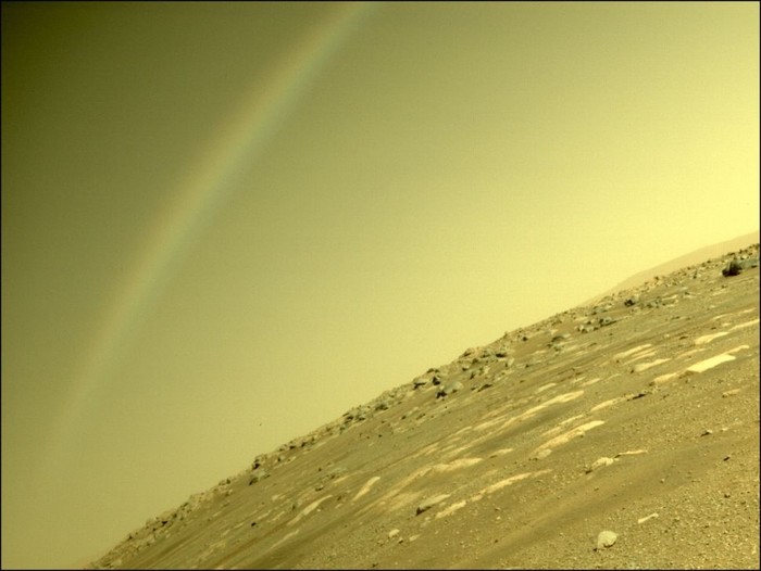 Penampakan pelangi di Mars