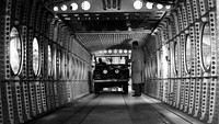 Rover Company memiliki permasalahan besar seperti Perang Dunia II. Eropa dalam kondisi kacau yang membuat orang-orang tidak terlalu memperhatikan mobil mewah, seperti Rover. Getty Images/Monty Fresco  