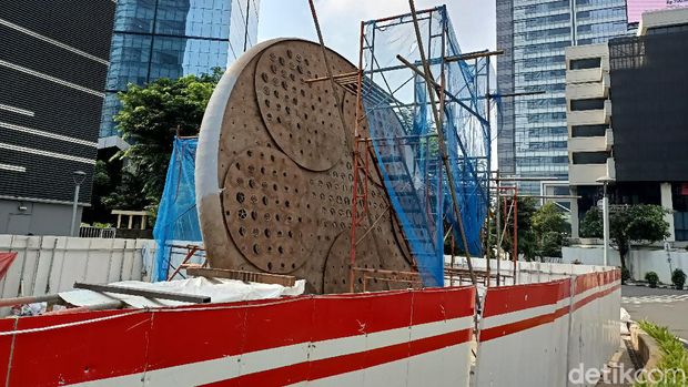 Proyek tugu sepeda di Jl Jenderal Sudirman Jakpus (Karin/detikcom)