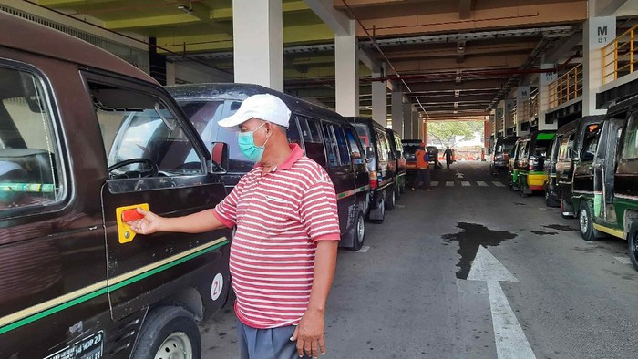Sopir Angkot surabaya Minta Tempat Wisata juga Ditutup Saat Transportasi Umum Tak Beroperasi