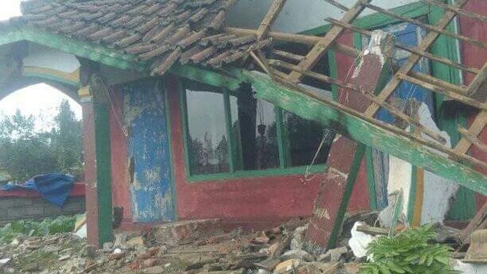 gempa malang