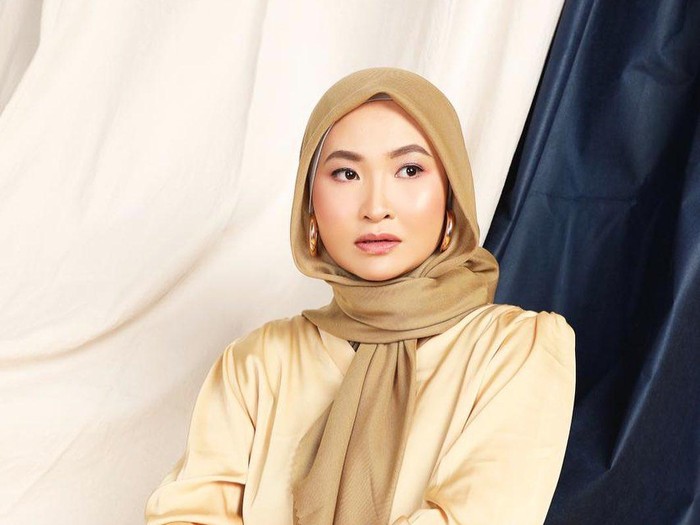 Hartini Chairudin pemilik online shop Radwah meninggal dunia. Hartini Chairudin pemilik online shop Radwah meninggal dunia.