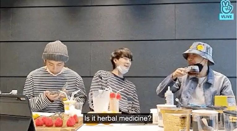 J-Hope BTS bikin kopi drip