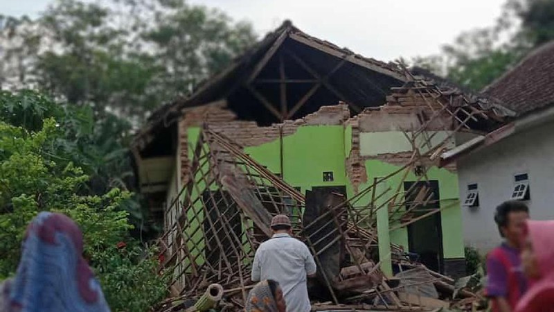 Terkini! Foto-foto Dampak Kerusakan Gempa Malang