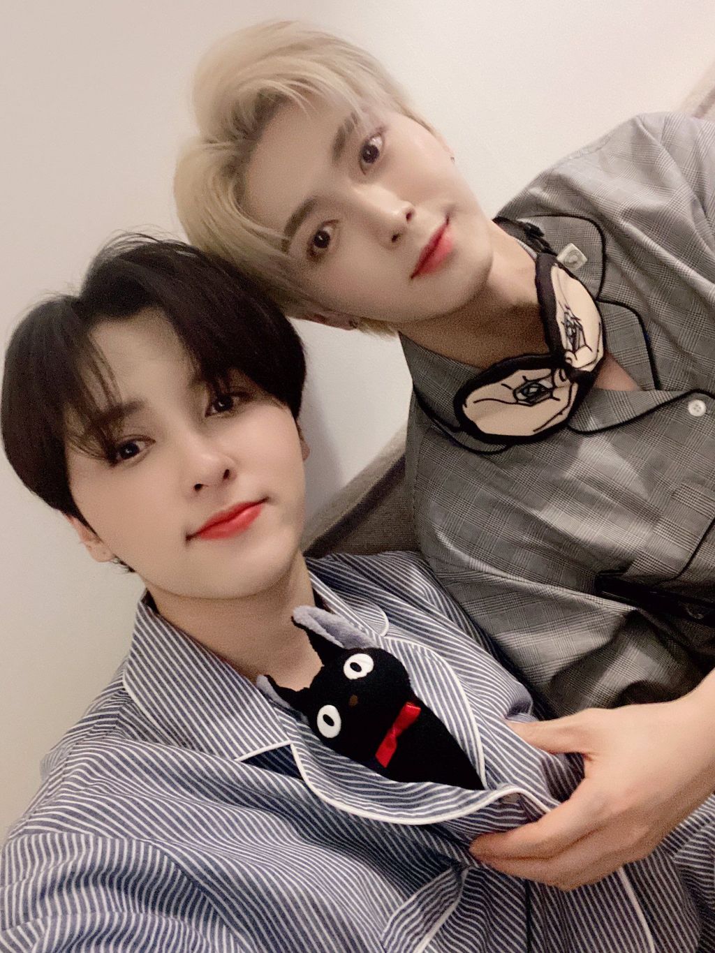 Love dan Rie OnlyOneOf