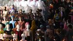 Jelang Ramadhan, Pasar Tanah Abang Rame Banget