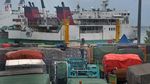 Pelabuhan Merak Padat Jelang Ramadhan